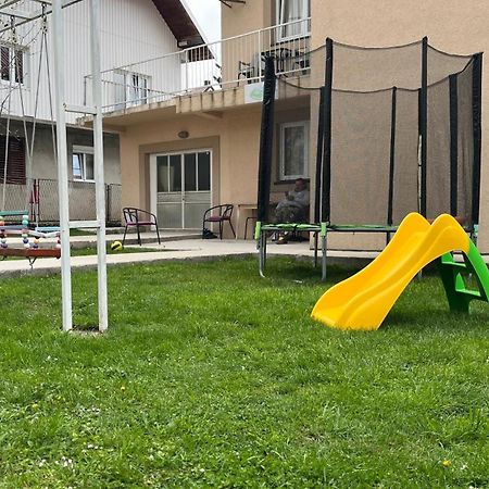 זבליאק Snam Rooms&Apartment מראה חיצוני תמונה
