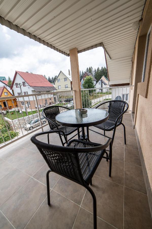 זבליאק Snam Rooms&Apartment מראה חיצוני תמונה
