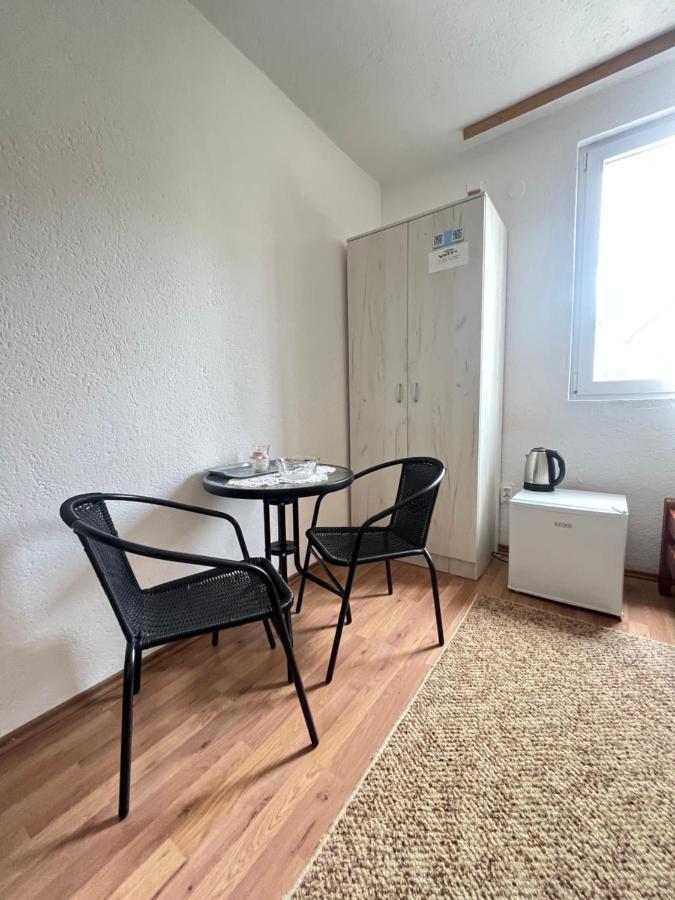 זבליאק Snam Rooms&Apartment מראה חיצוני תמונה