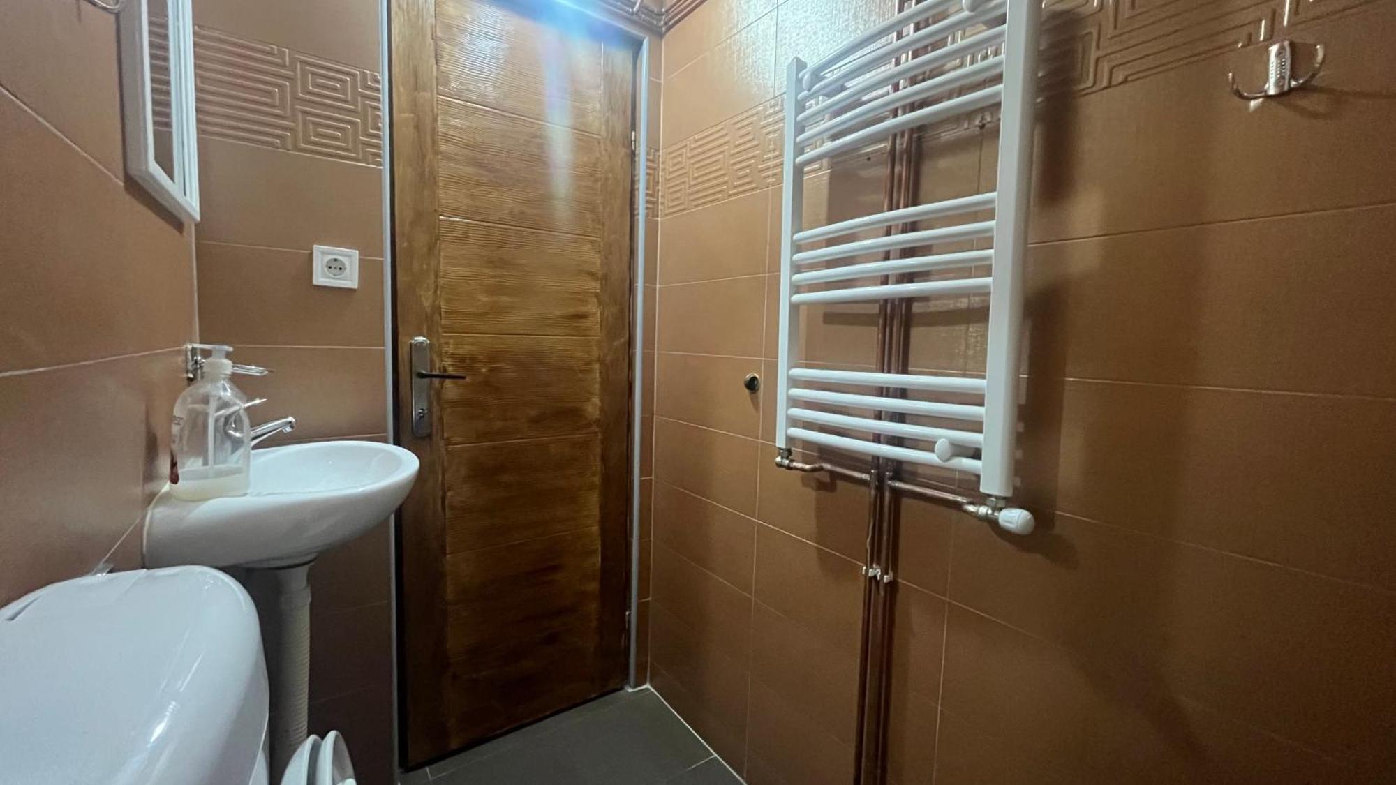 זבליאק Snam Rooms&Apartment מראה חיצוני תמונה